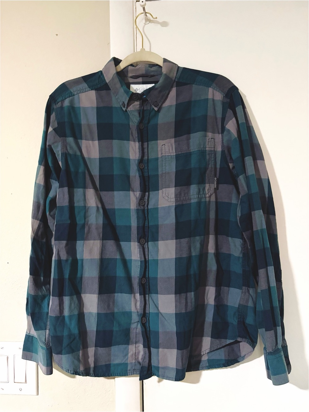 Columbia shirt